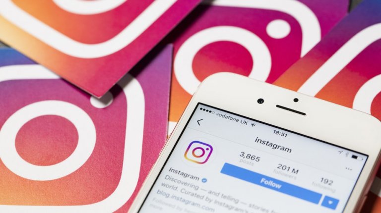 How do you set up icons on Instagram in a few steps?