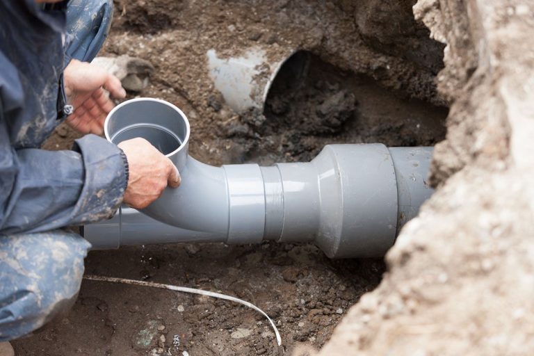 6 Mistakes to Avoid When Getting the Drain Repair Bracknell Service