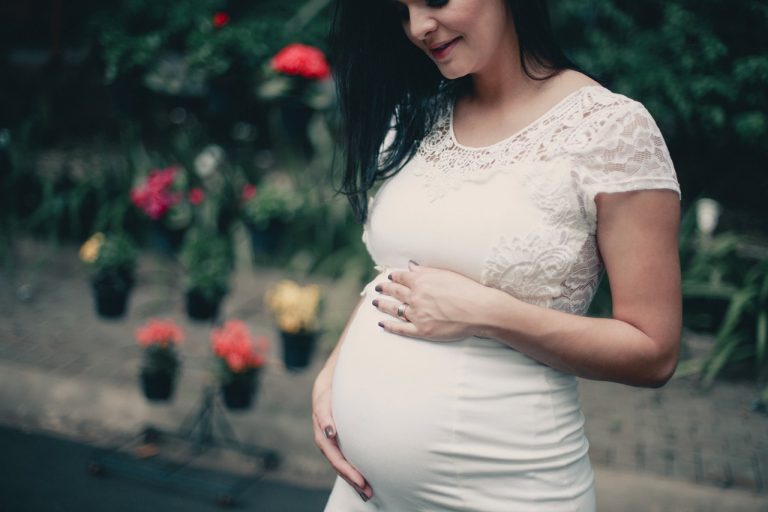 The Most Frequently Asked Questions About Maternity Clothes
