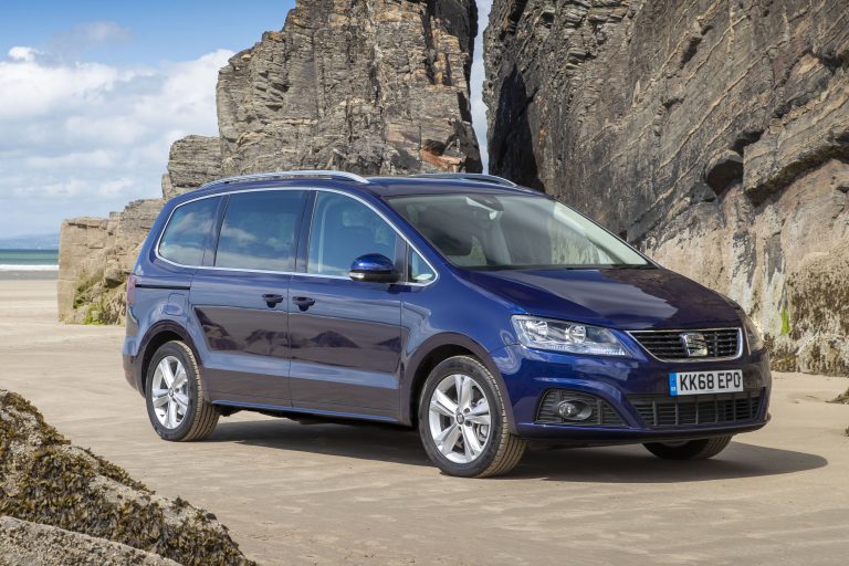 SEAT ALHAMBRA: A perfect car for your Family