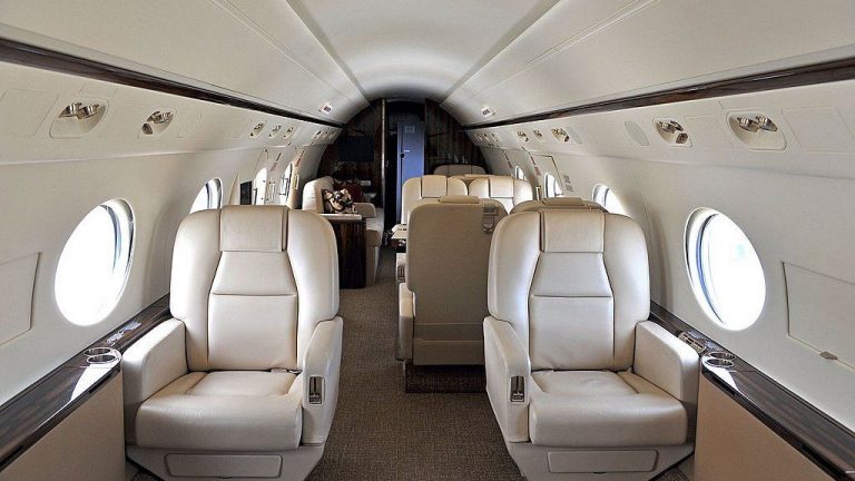 Questions to Ask Before Hiring A Charter Plane