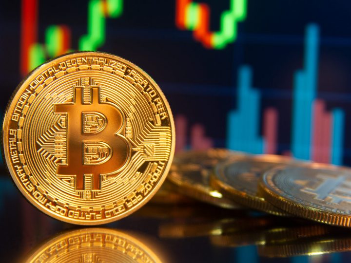 What are blockchain bitcoin contract transactions and spot transactions?