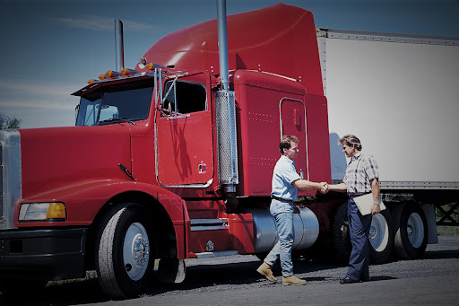 Top 4 Qualities Of A Great Truck Driver