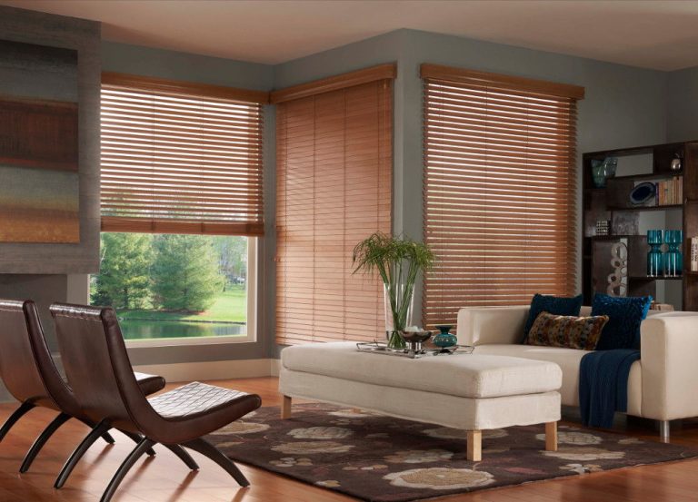 What are the benefits of using wooden blinds?