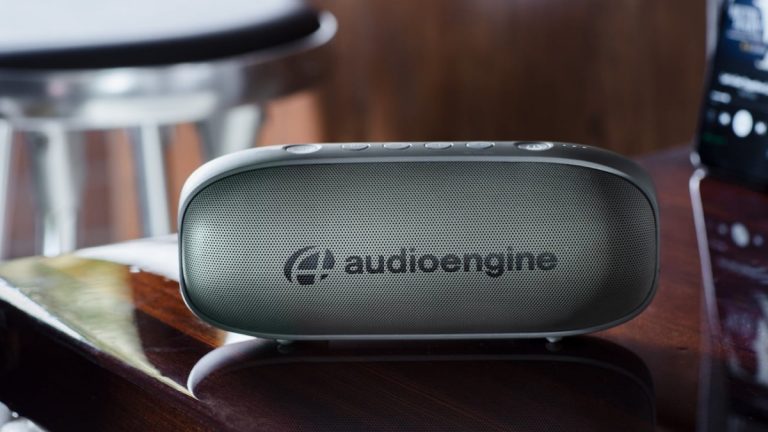 The Audioengine HD6 Premium Active Speaker System